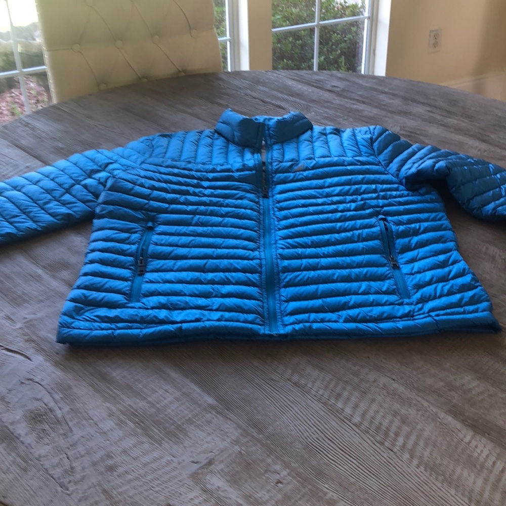 Nautica women’s blue bubble jacket